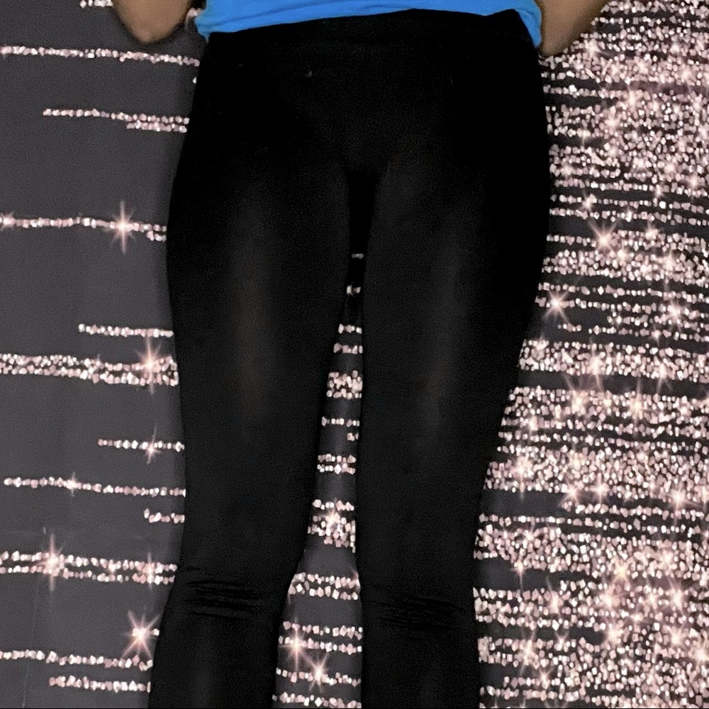 HIGH WAISTED CLASSY BLACK LEGGINGS